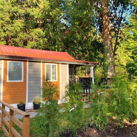 Bonniebrook Lodge Gibsons Bagian luar foto