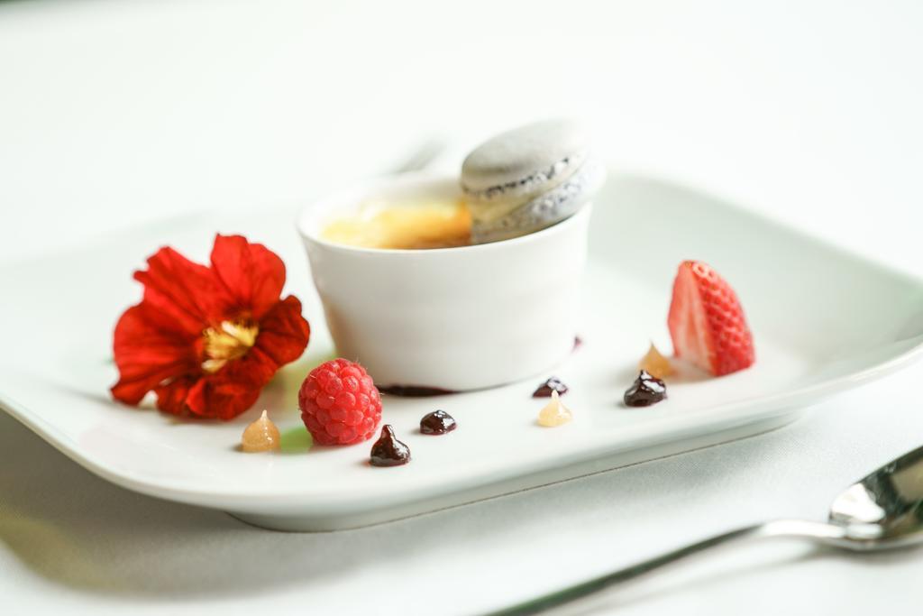 Bonniebrook Lodge Gibsons Bagian luar foto