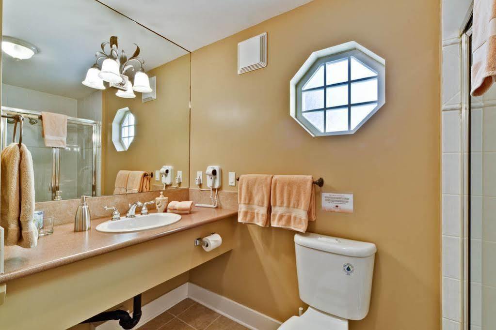 Bonniebrook Lodge Gibsons Bagian luar foto